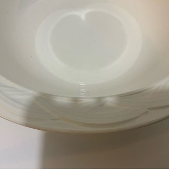 Pfaltzgraff ACADIA  Round Vegetable Serving Bowl 9-3/4” embossed arches G16 - Picture 8 of 8